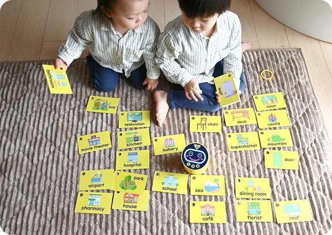 2歳8ヶ月のママの子供 知育玩具 遊戯イメージ